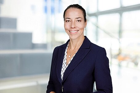 Physik Instrumente CFO Beate van Loo-Born